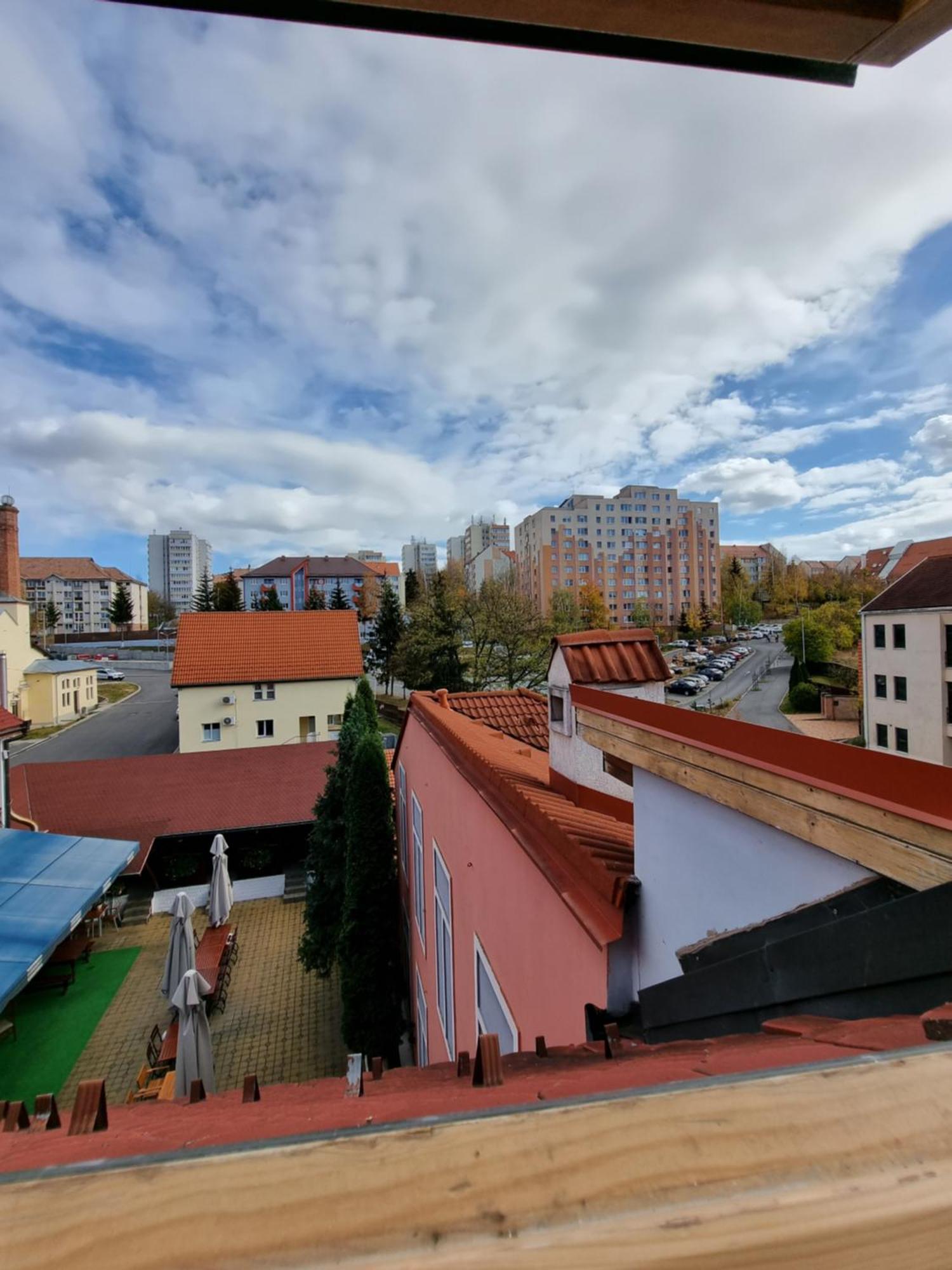 Pensiunea Korona And Restaurant М'єркуря-Чук Екстер'єр фото