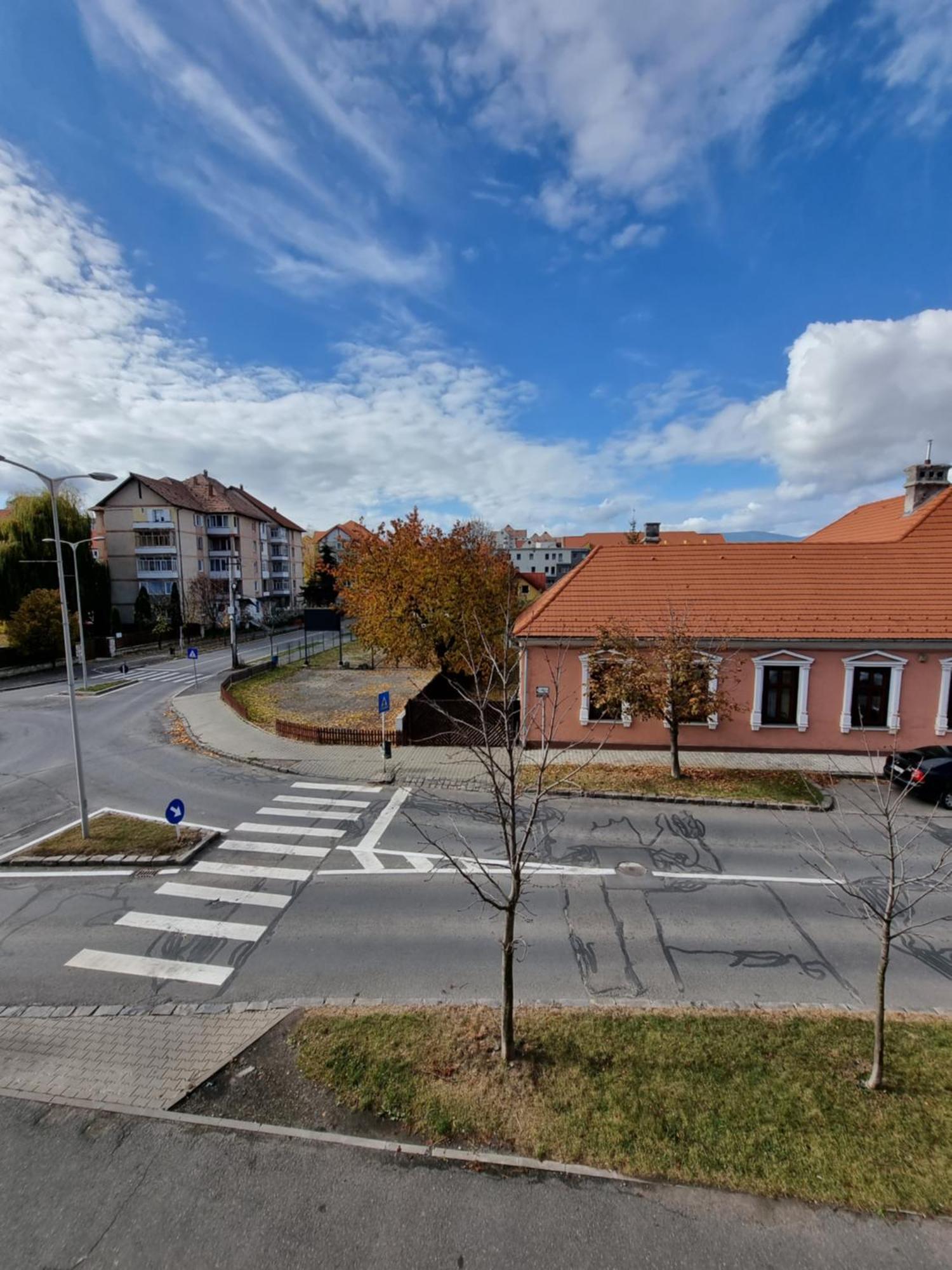 Pensiunea Korona And Restaurant М'єркуря-Чук Екстер'єр фото